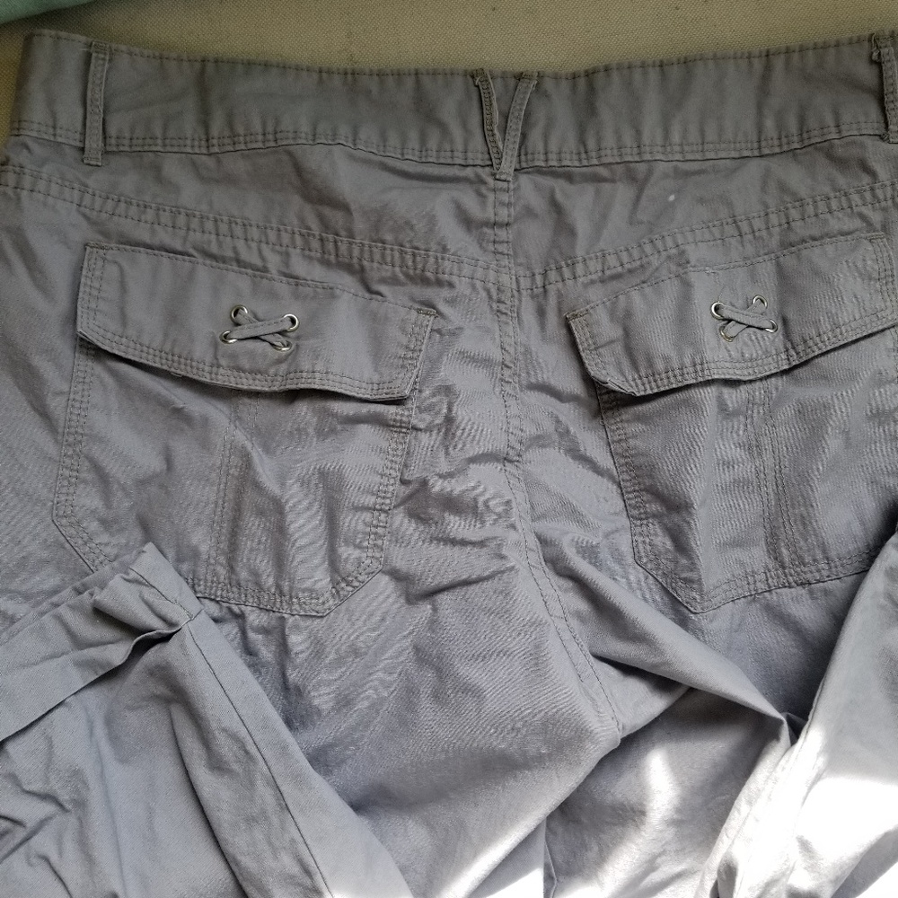 The Riders by Lee Women's Cargo Capris